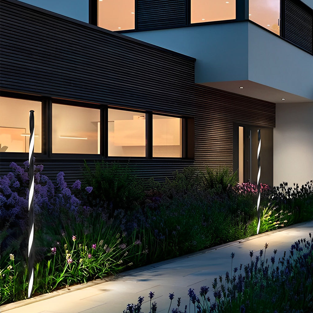 Linear Black LED Solar Powered Path Lamp Minimalist Outdoor Lighting