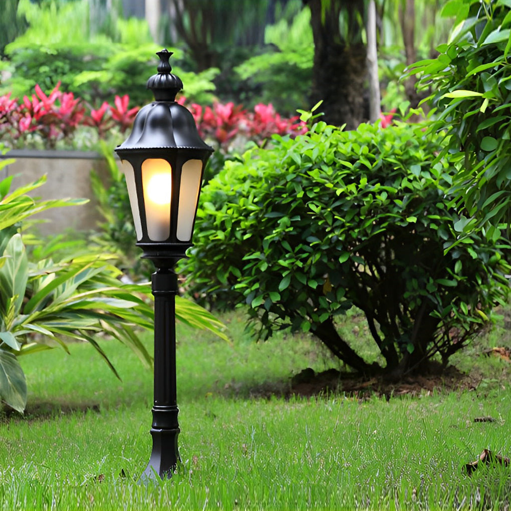 Elegant European-Style Black LED Outdoor Pathway Lamp Post