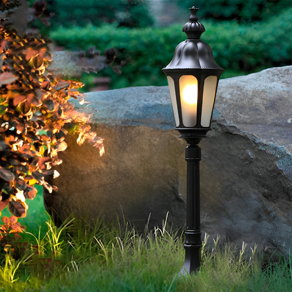 Elegant European-Style Black LED Outdoor Pathway Lamp Post