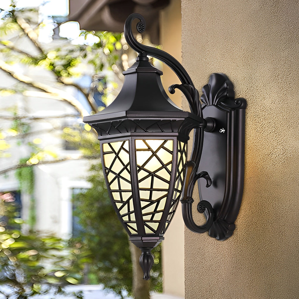 Retro Pattern Waterproof Black American Style Solar Powered Wall Lamp | Dazuma