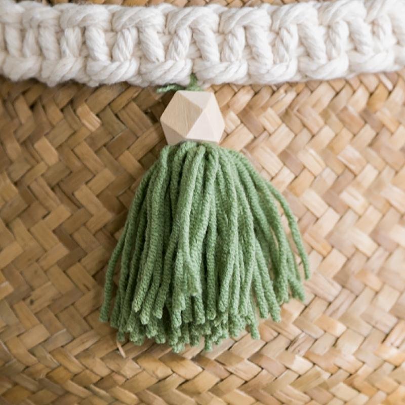 Green White Pots Decor Piece