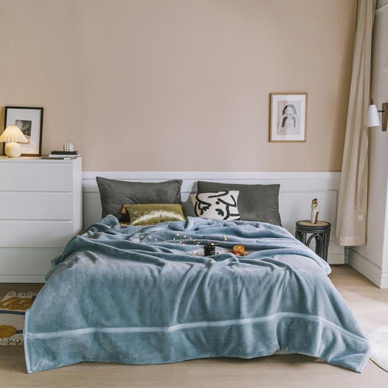 Rectangular Polyester Blanket Throw Winter Warm Fuzzy Shaggy Fluffy Blanket