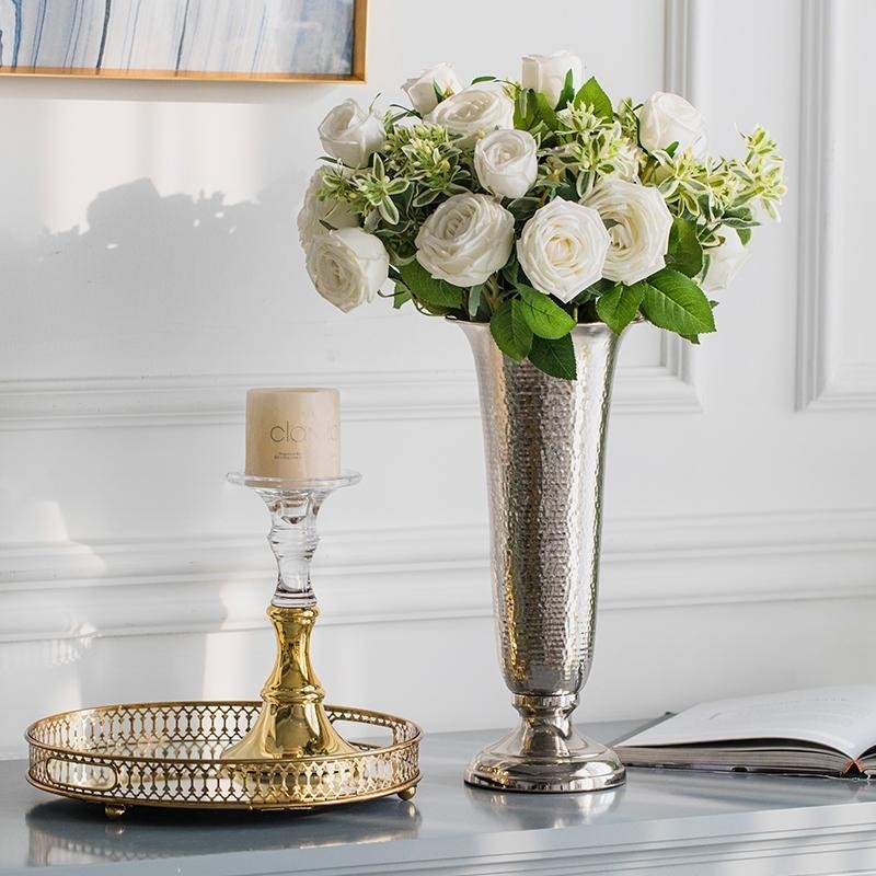 Modern Silver Plated Alloy Candle Holders Shaped Flower Vases