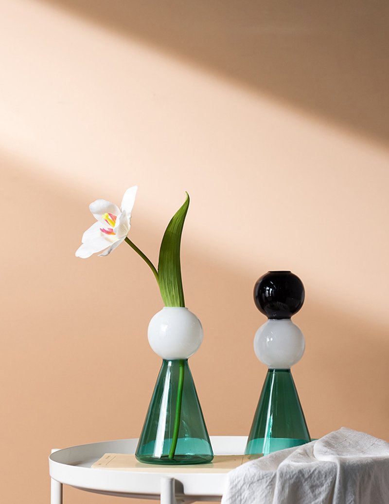 Green Glass Cone Vases Bud Flower Vases