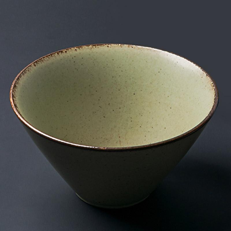 Light Green Stoneware Fruit Bowl With Tiny Base - dazuma