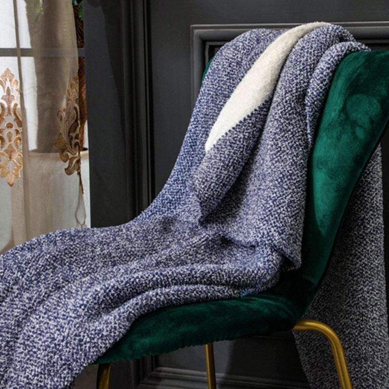 Rectangular Microfiber Blanket Throw Soft Warm Fluffy Blanket