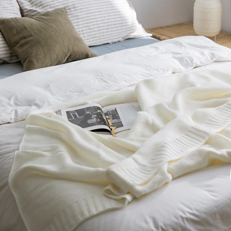Rectangular Acrylic Fiber Soft Warm Blanket Throw