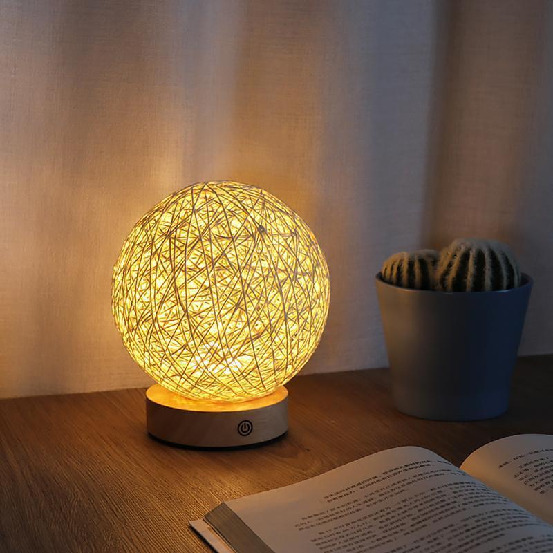 Ball Shaped LED Battery Operated Modern Table Lamps Bedside Reading Lamps