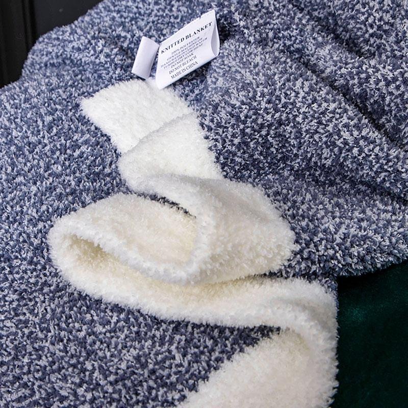 Rectangular Microfiber Blanket Throw Soft Warm Fluffy Blanket