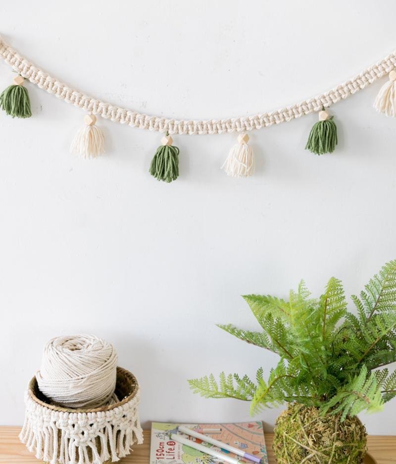 Green White Pots Decor Piece