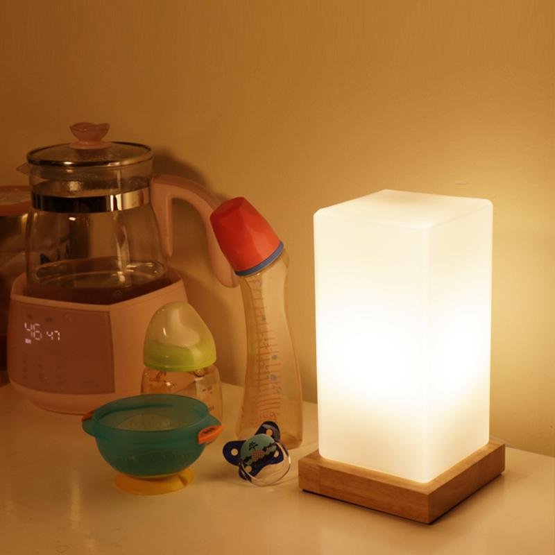 Nordic Wooden Kids‘ Table Lamp with Frosted Glass Remote Control Built-in Battery  Night Lamp