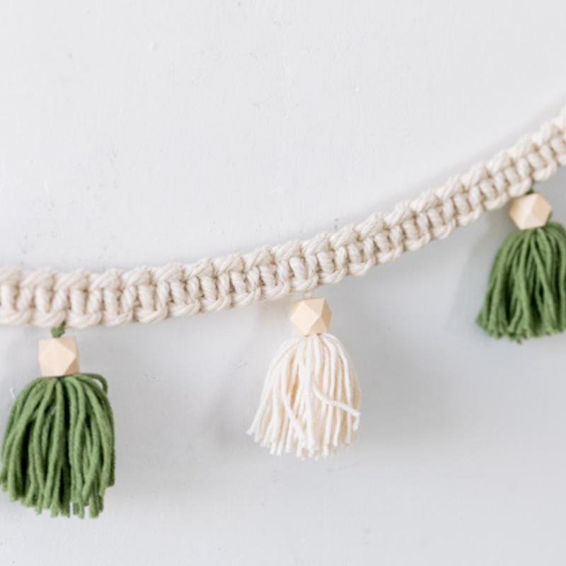 Green White Pots Decor Piece