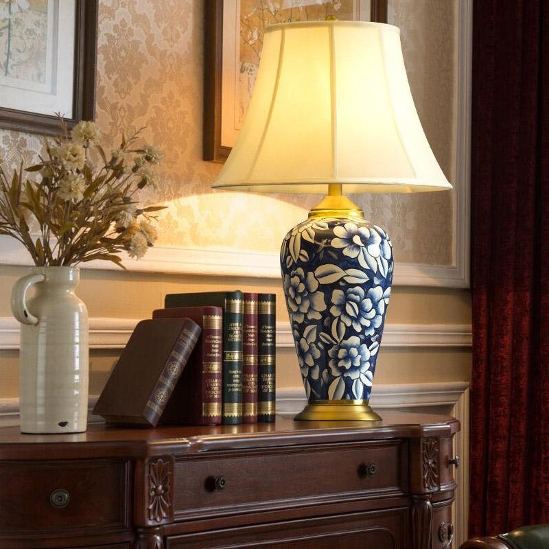 Antique Style 23'' Porcelain Flower Pattern Table Lamp - dazuma