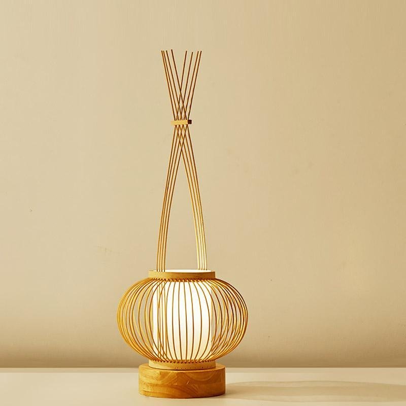 Farmhouse Bamboo Table Lamp with USB Port - dazuma