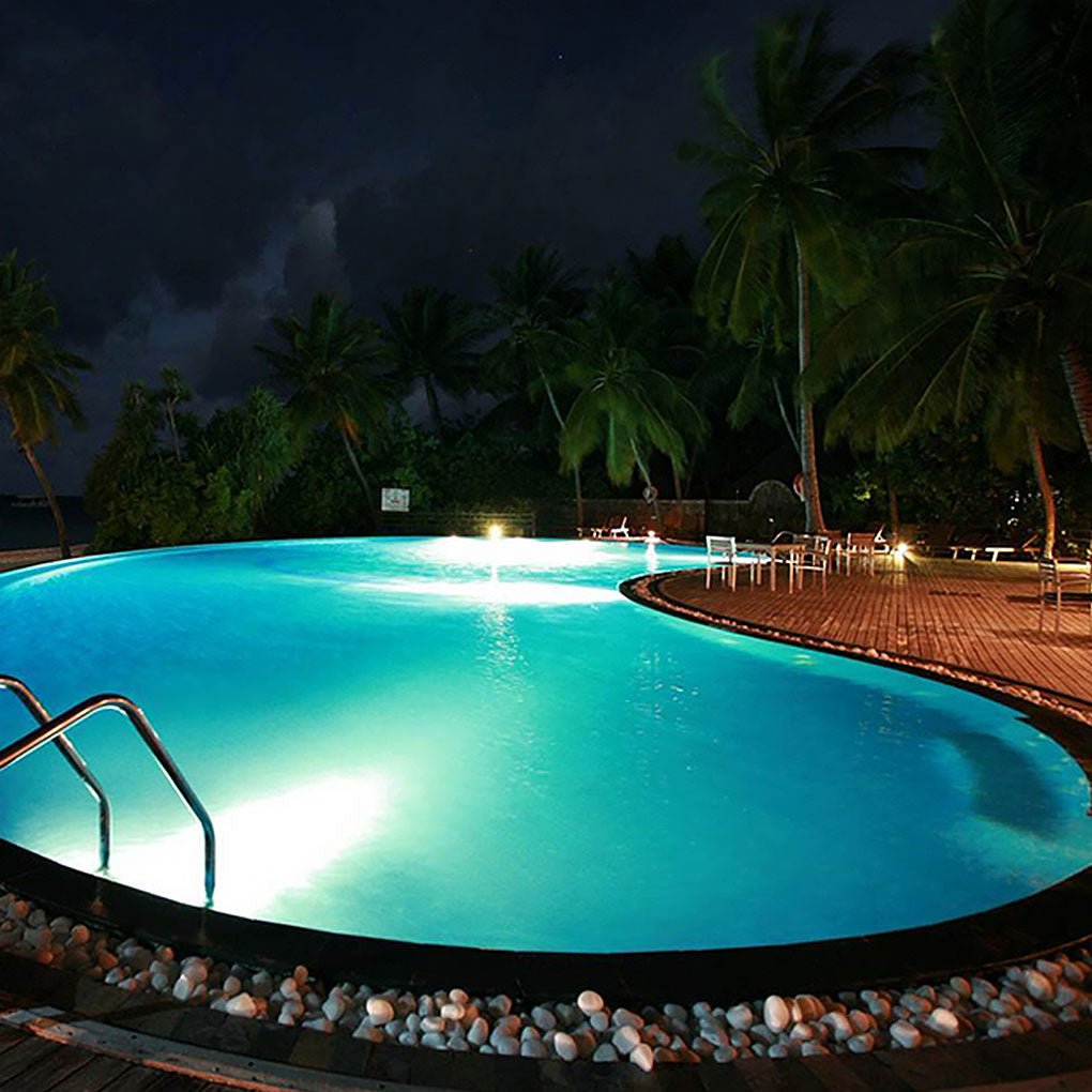 Adjustable LED Underwater Pool Light Durable Landscape Lighting for Outdoor Pools