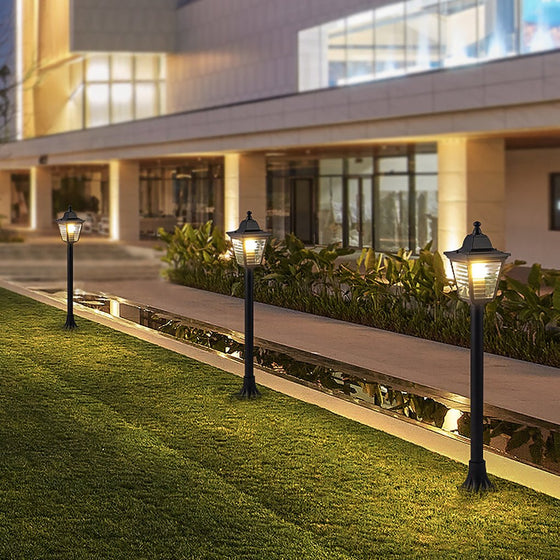 Elegant European Outdoor Landscape Light Waterproof Garden Lamp for Villa