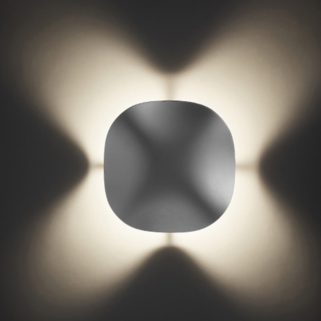 Multi - Functional Layered Design Outdoor Lights Waterproof LED Landscape Lighting