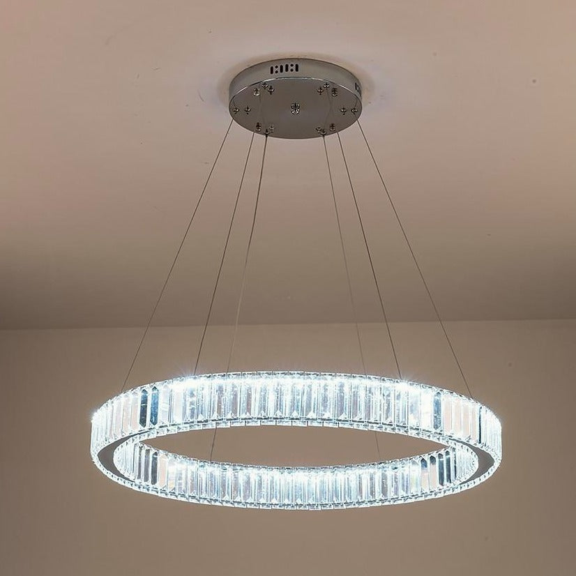 Luxury 1 - Light Ring Shaped Wagon Wheel Chandelier in Gold Finish