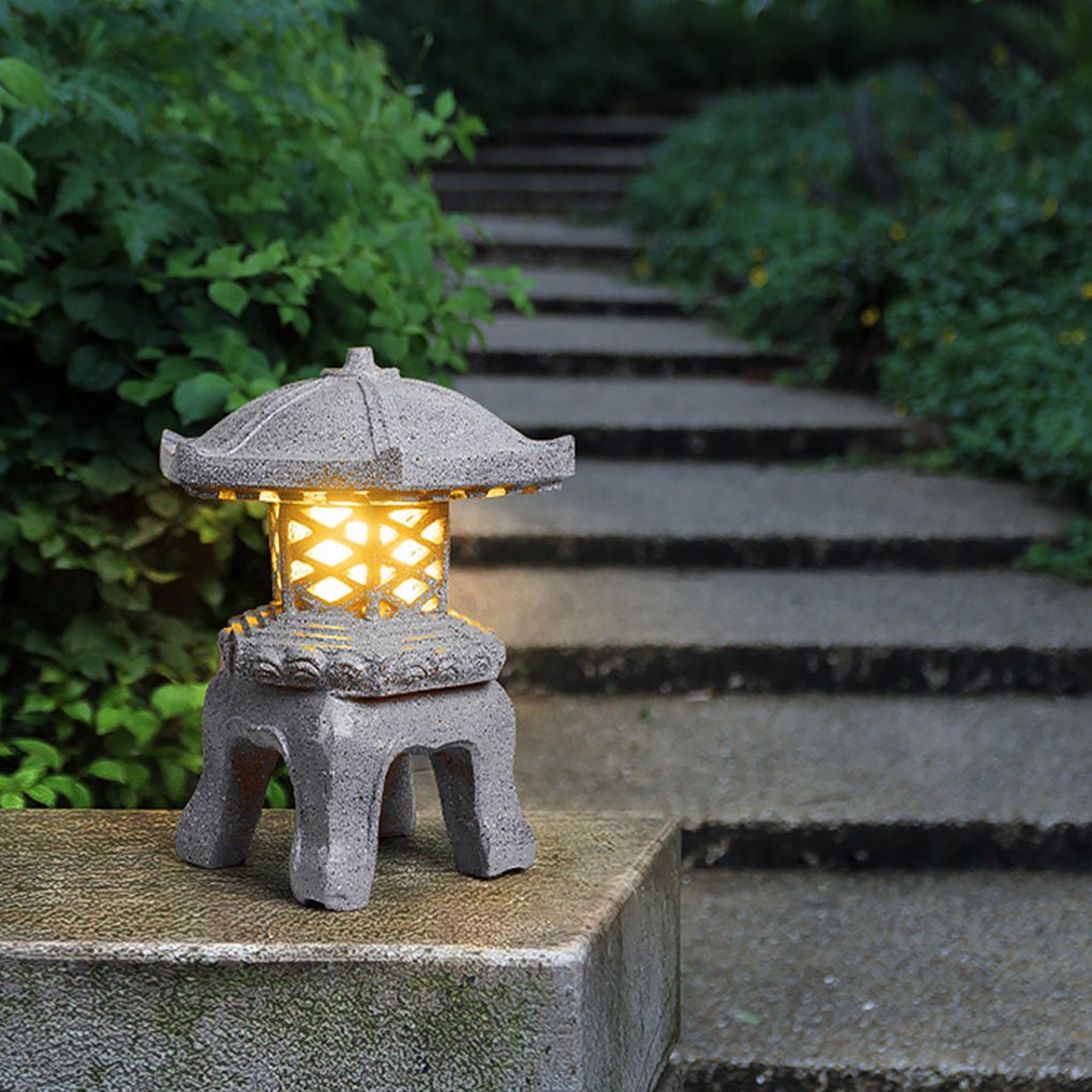 Rustic Imitation Stone Tower Outdoor Landscape Lighting