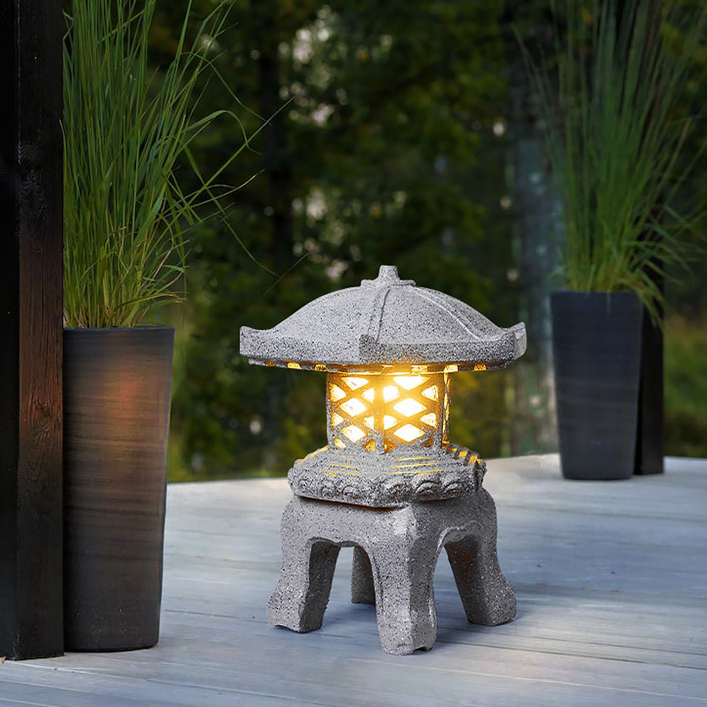 Rustic Imitation Stone Tower Outdoor Landscape Lighting