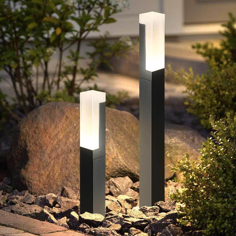 Sleek Cuboid Black Aluminum LED Bollard Lights Waterproof and Minimalist Design