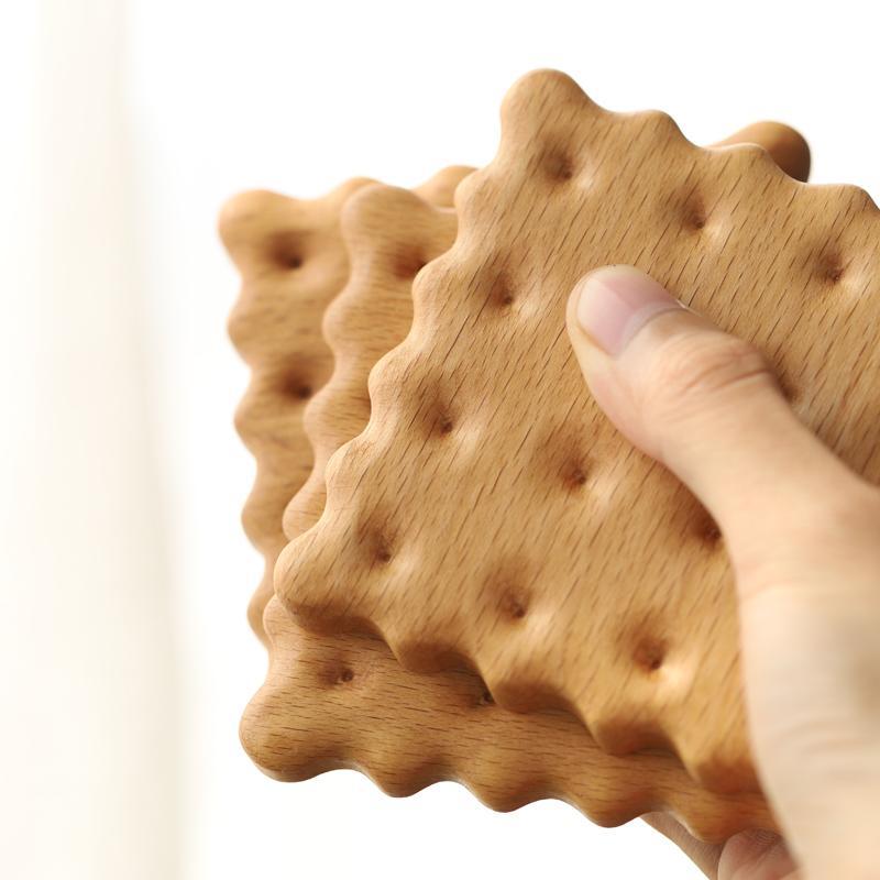 Wooden Biscuit Inspired Coaster - dazuma