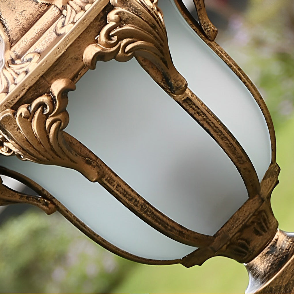 LED lawn lights with close-up of the light source and diffusion.