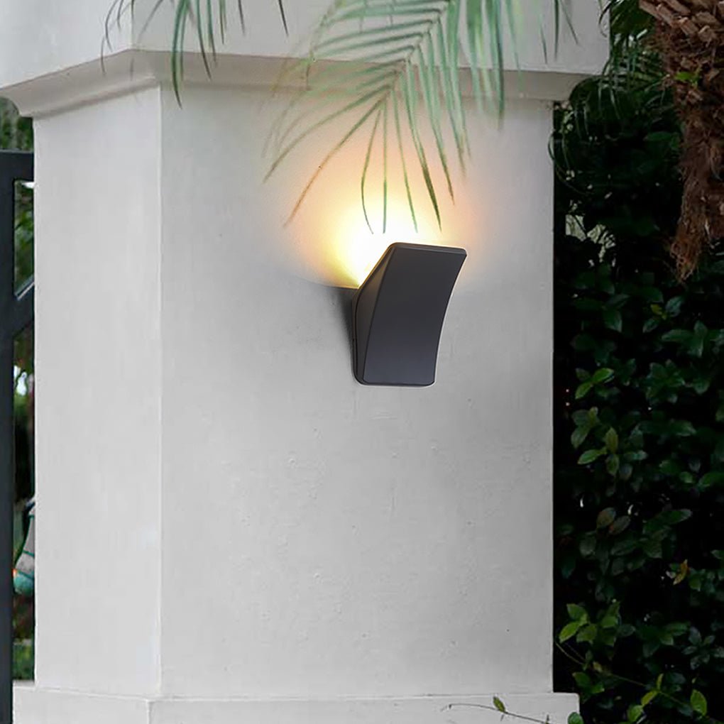 Modern Minimalist LED Exterior Wall Light for Outdoor Patio Balcony - Dazuma