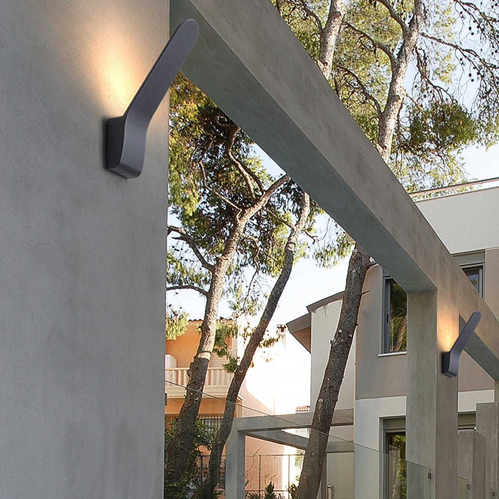 Modern Minimalist LED Waterproof Wall Light for Outdoor Courtyard Aisle Balcony - Dazuma