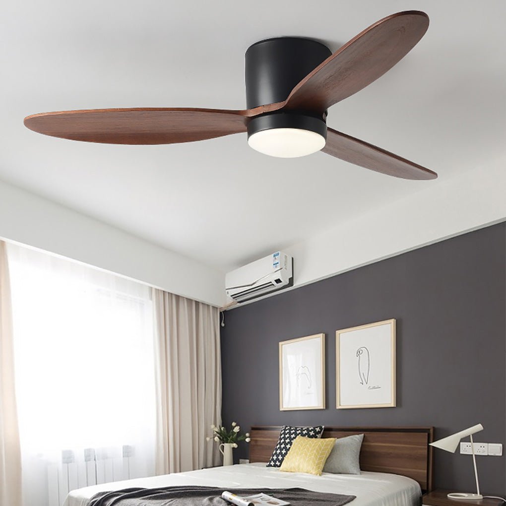 Experience comfort with natural wood ceiling fan with light LED, featuring silent motor and elegant Scandinavian style.