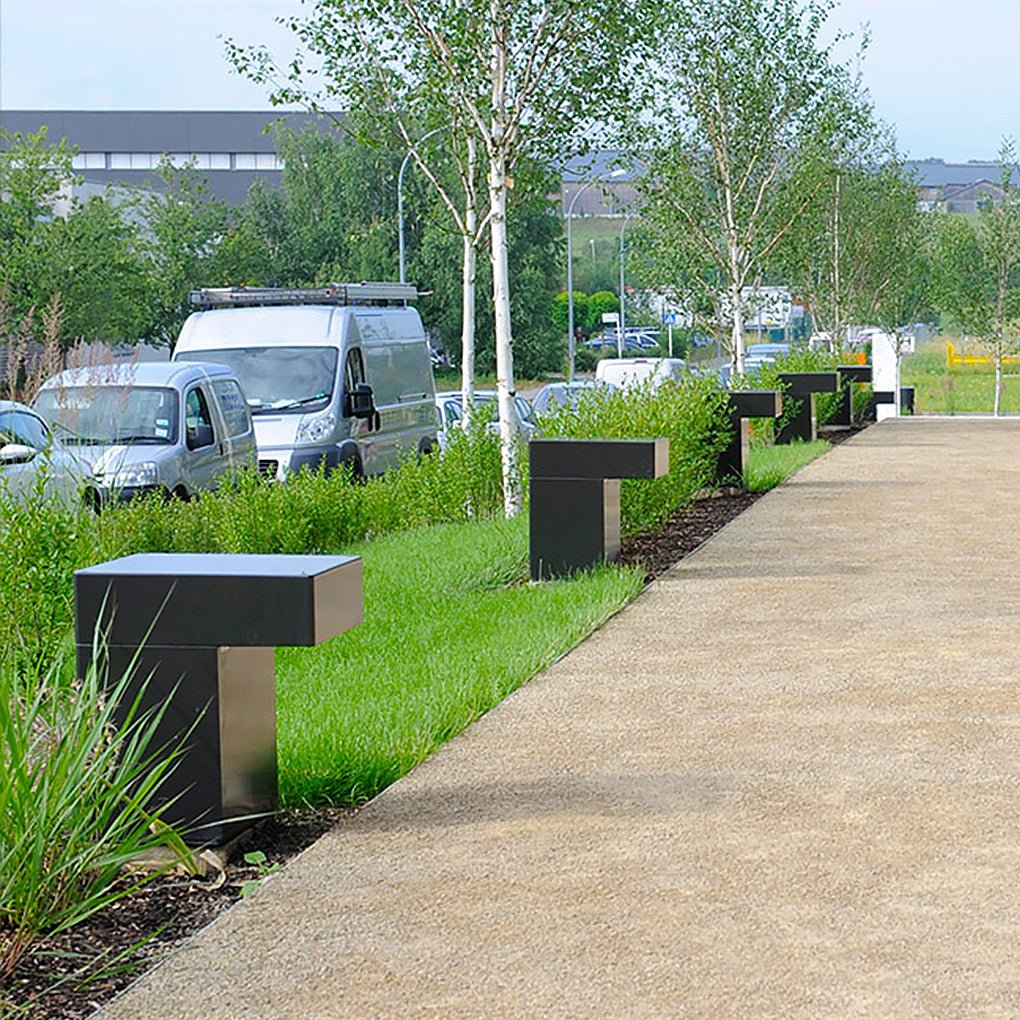 Eco - Friendly Modern Outdoor LED Path Lamp in Minimalist Design