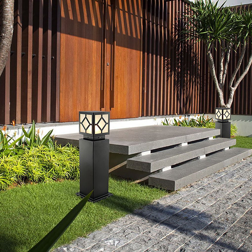 Elegant Solar - Powered Square Bollard Light Retro European Garden Lighting