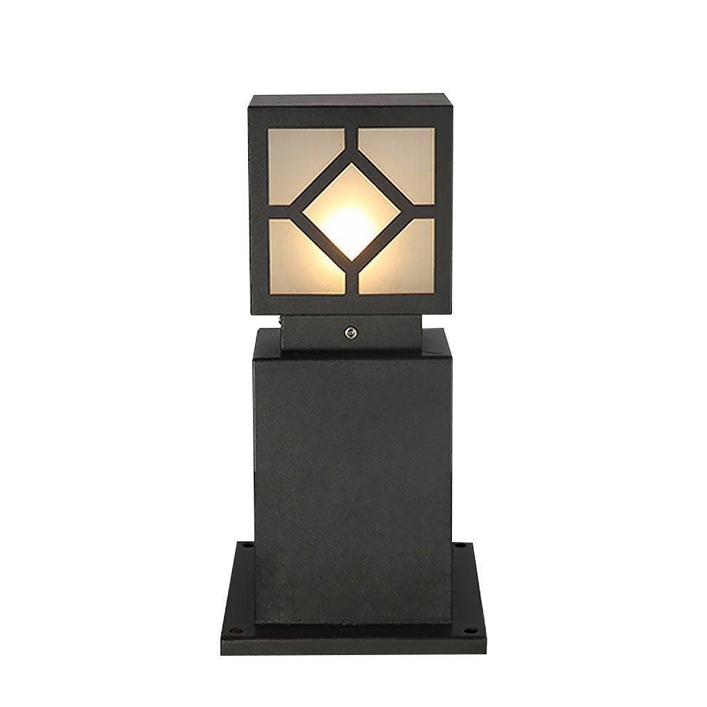 Elegant Solar - Powered Square Bollard Light Retro European Garden Lighting