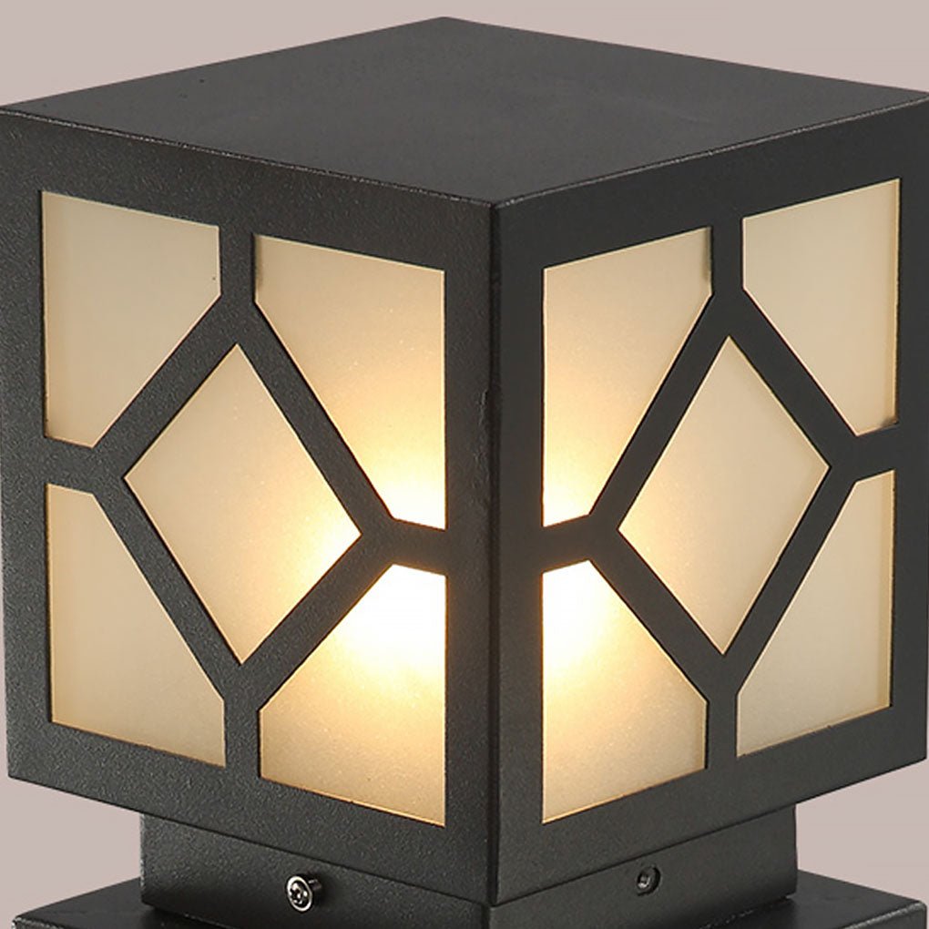 Elegant Solar - Powered Square Bollard Light Retro European Garden Lighting