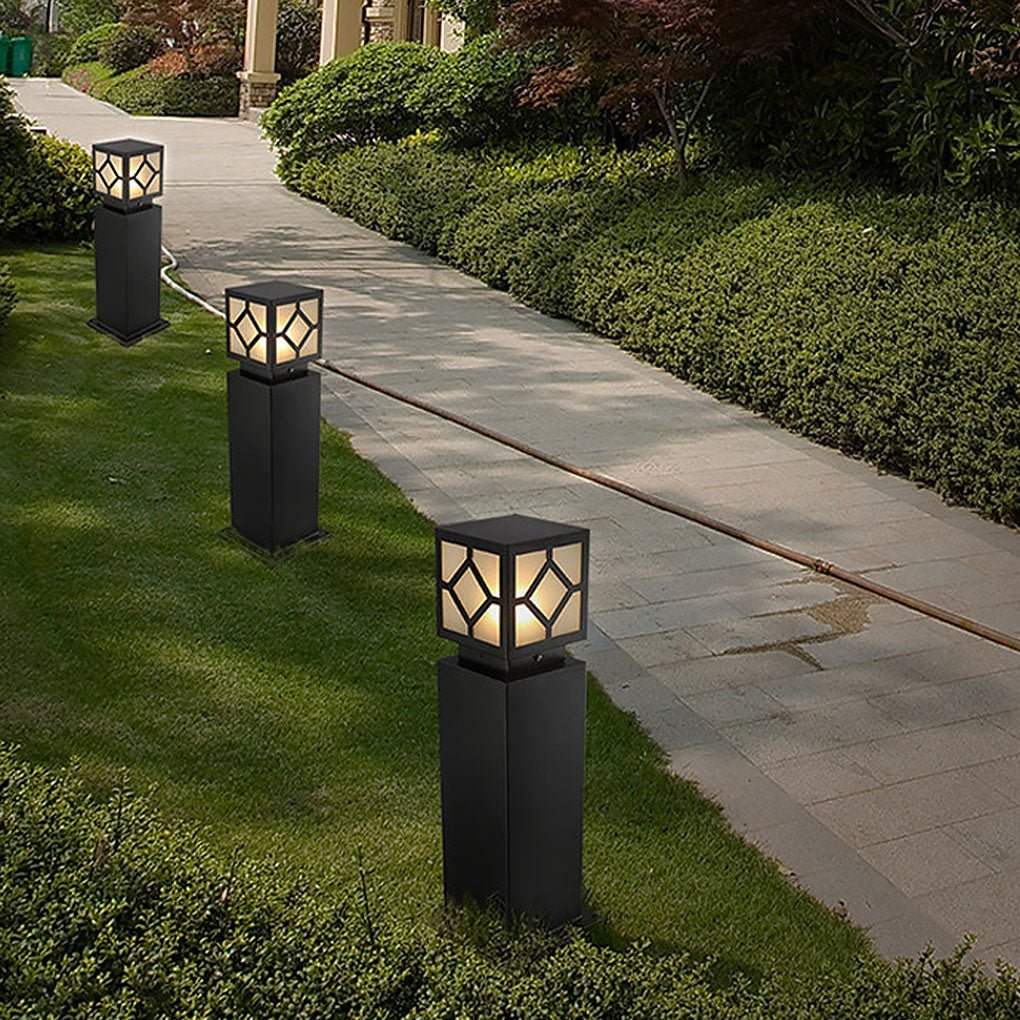 Elegant Solar - Powered Square Bollard Light Retro European Garden Lighting