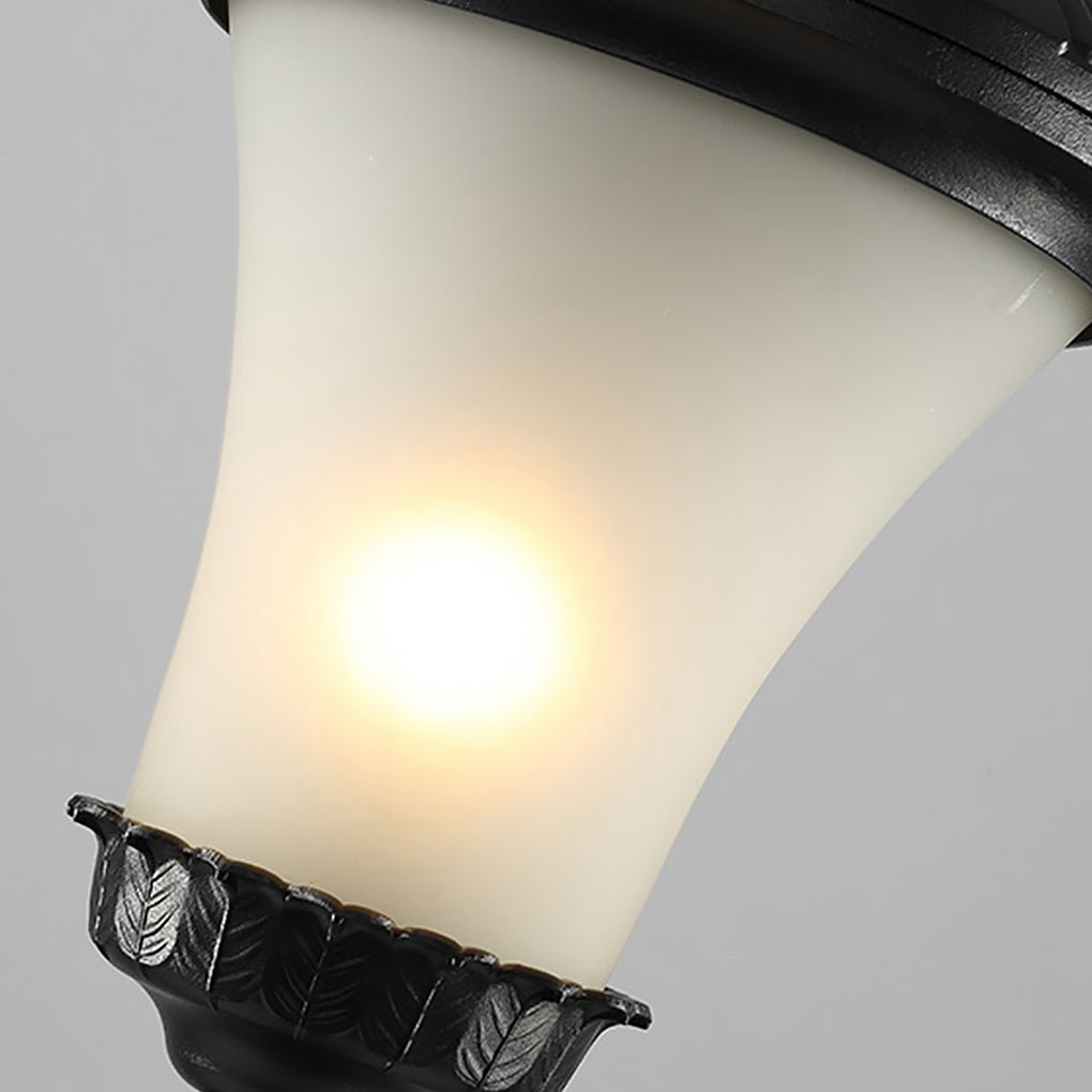 Vintage High Pole Garden Light Elegant Retro Outdoor Post Lighting