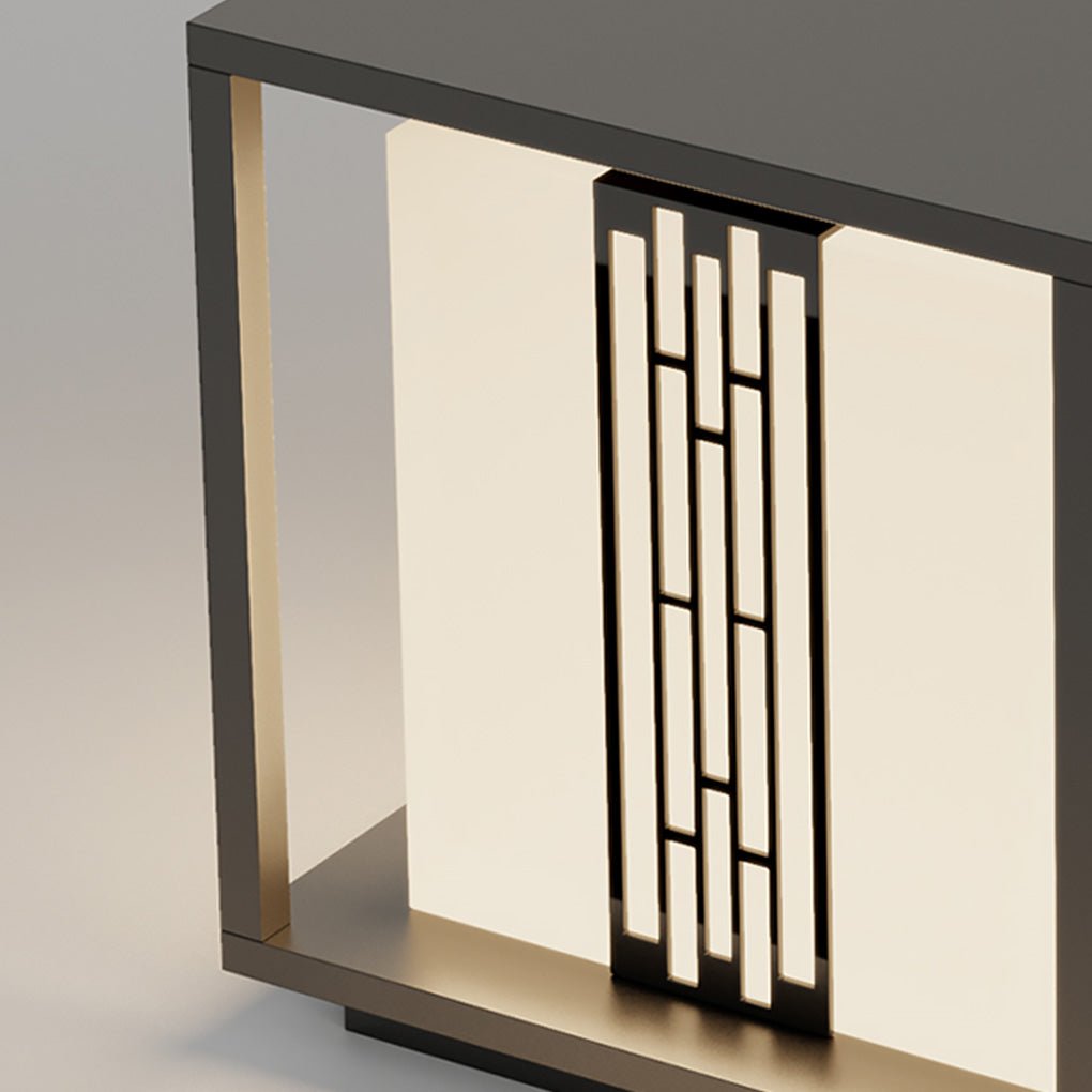 Elegant Retro Outdoor Garden Lamp with Refined Line Design