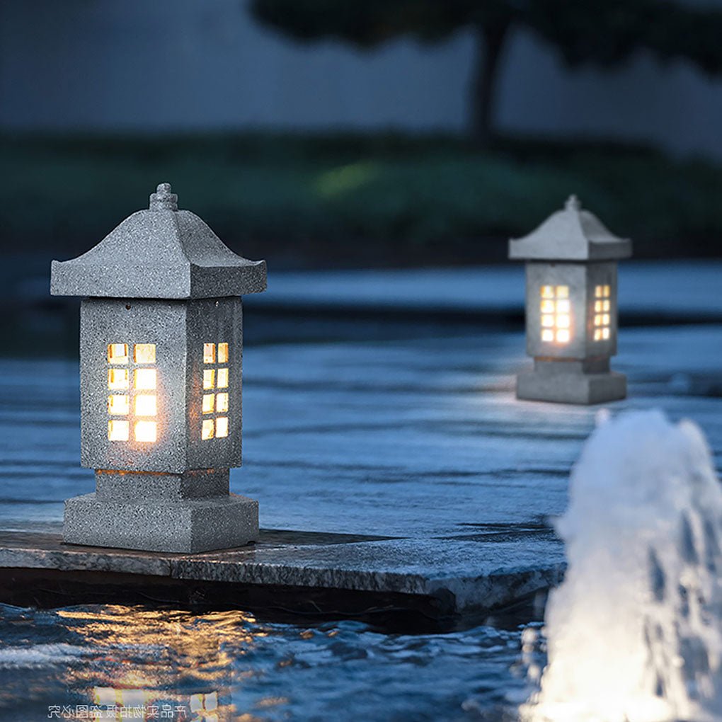 Sturdy and Stylish Imitation Stone Light for Outdoor Landscaping