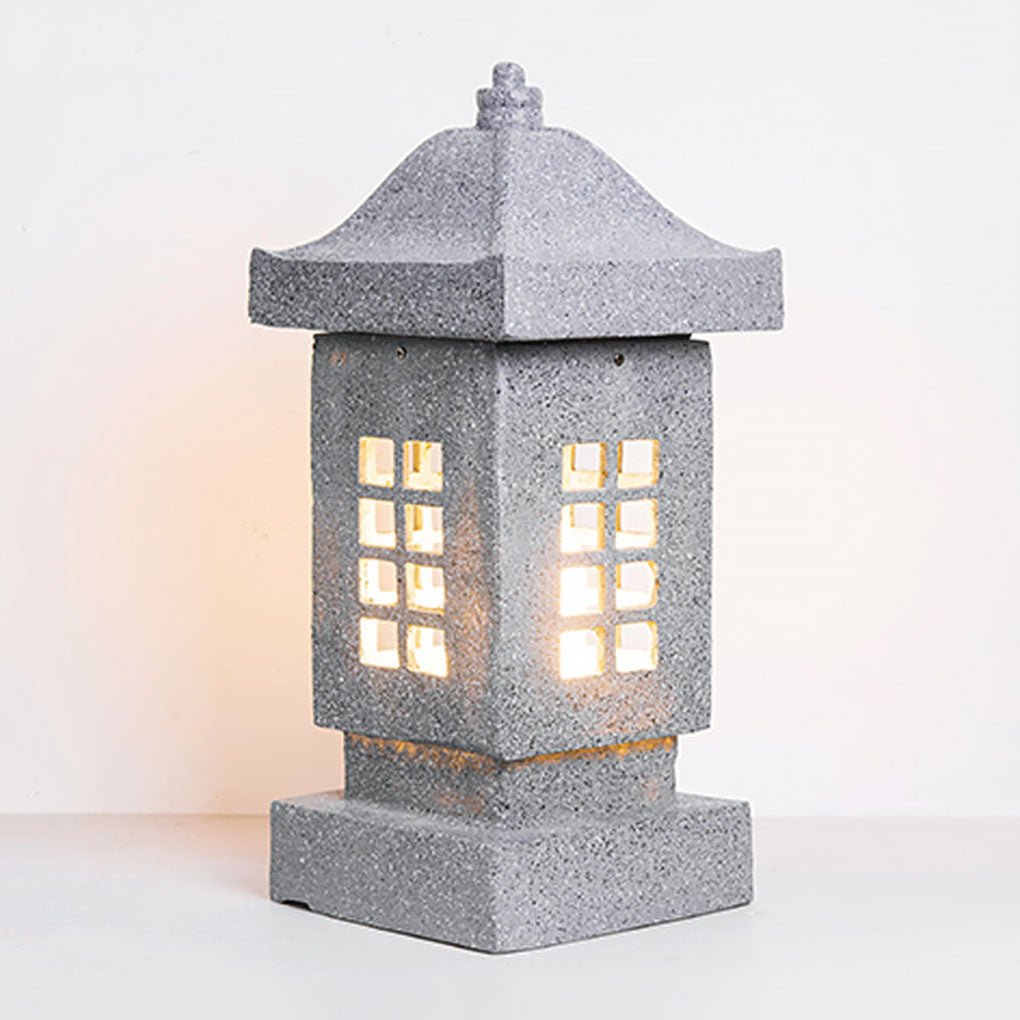 Sturdy and Stylish Imitation Stone Light for Outdoor Landscaping