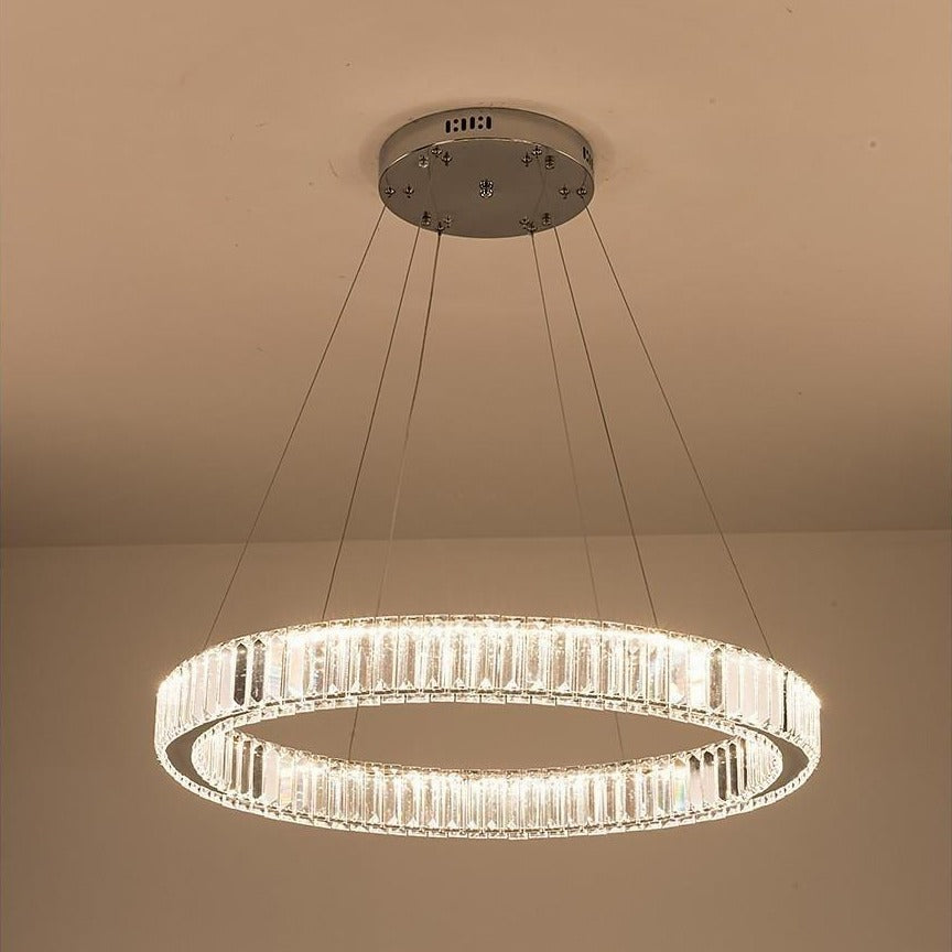 Luxury 1 - Light Ring Shaped Wagon Wheel Chandelier in Gold Finish